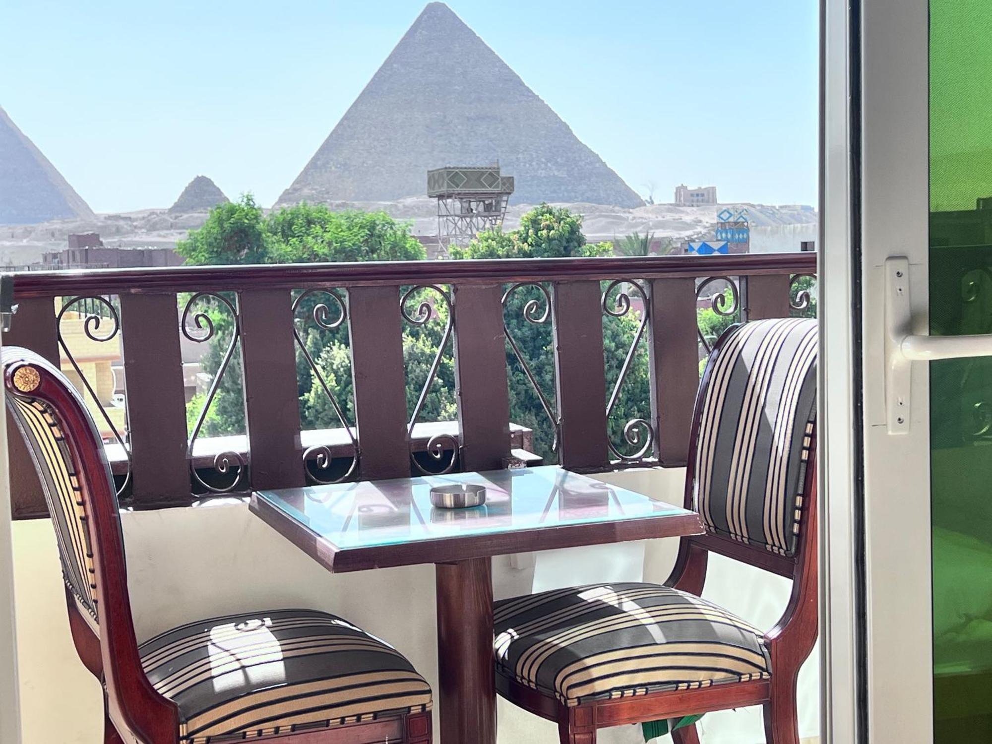 Flower Pyramids Inn Kafret el-Gabal Exterior foto